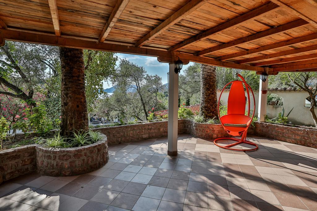 Milan'S Apartments Ilha Sveti Stefan Exterior foto