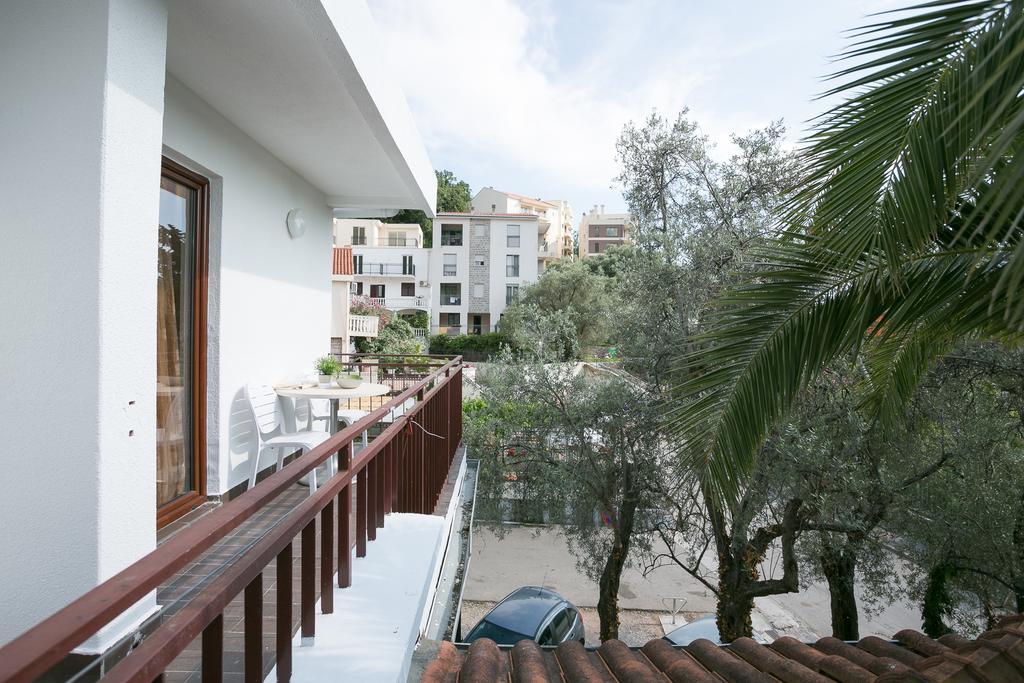 Milan'S Apartments Ilha Sveti Stefan Exterior foto