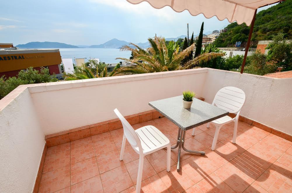 Milan'S Apartments Ilha Sveti Stefan Exterior foto